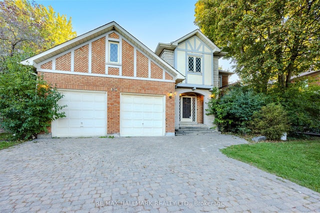 69 King's Cross Avenue, Richmond Hill