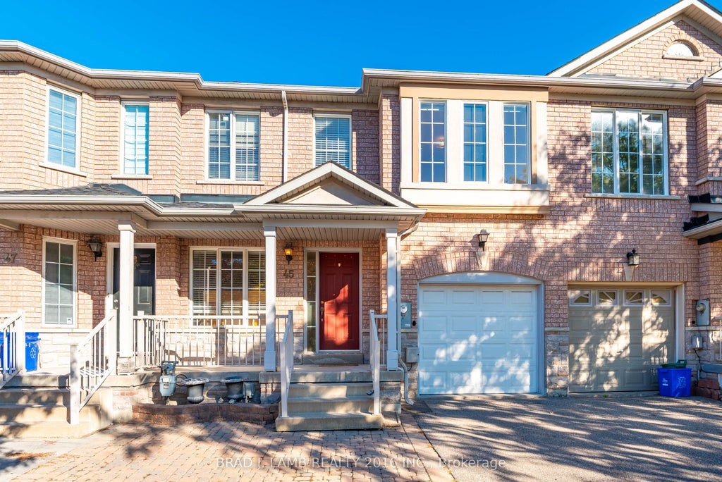 45 Waterton Crescent, Richmond Hill