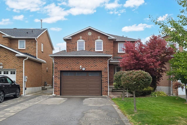 104 Pentland Crescent S, Vaughan
