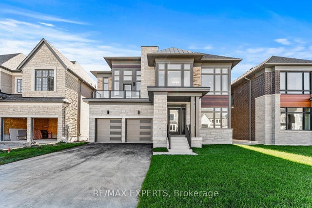 17 Saxby Farm Avenue, King