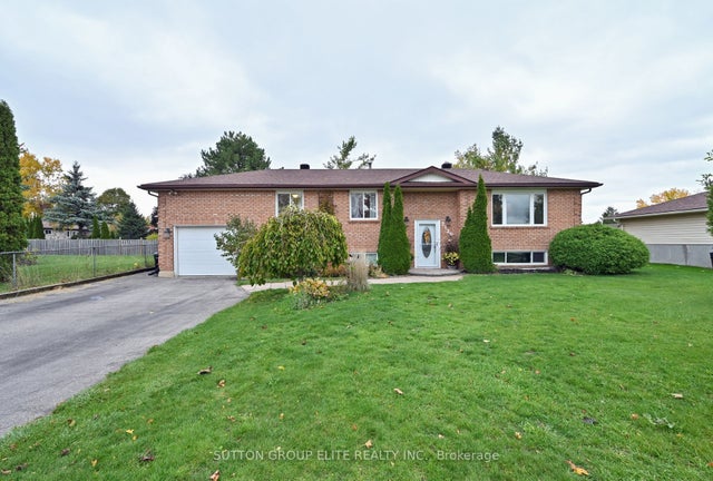 2129 Chantler Street, Innisfil
