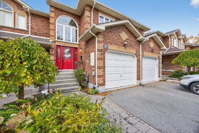 15 Opal Court, Whitchurch-Stouffville