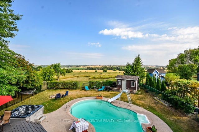 32 Church Street, Innisfil