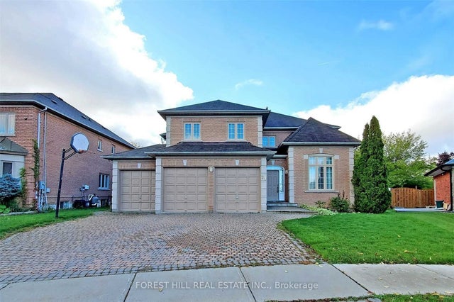 24 Green Ash Crescent, Richmond Hill