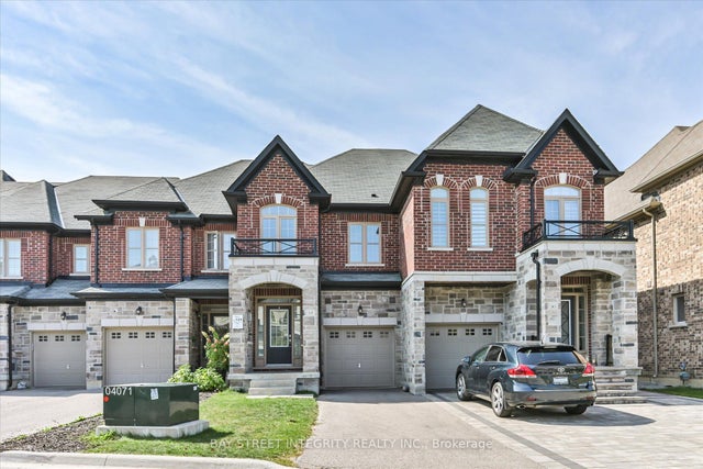 54 Walter Proctor Road, East Gwillimbury