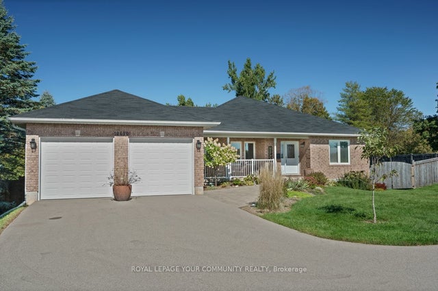 10450 Ravenshoe Road, Georgina