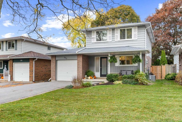 255 Stouffer Street W, Whitchurch-Stouffville