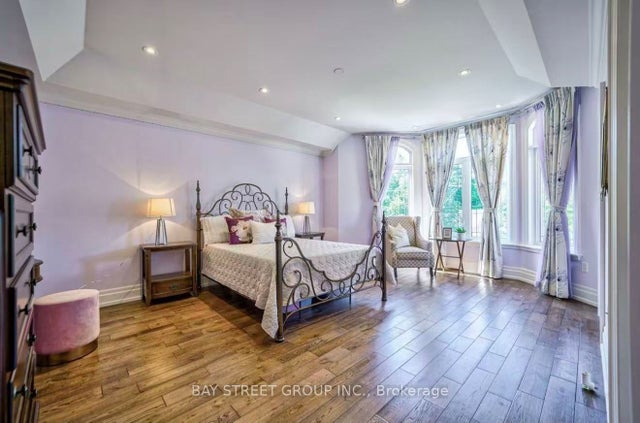426 Centre - 2nd Fl Suite N/a E, Richmond Hill
