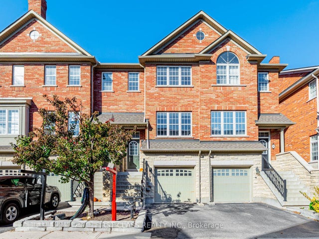 24 Golden Spruce Lane, Vaughan