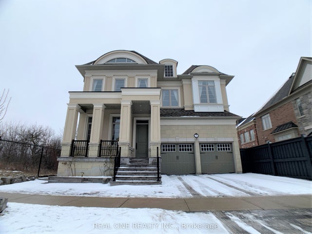 18 Yuan Drive, Richmond Hill