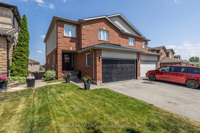 23 Smith Street, Bradford West Gwillimbury