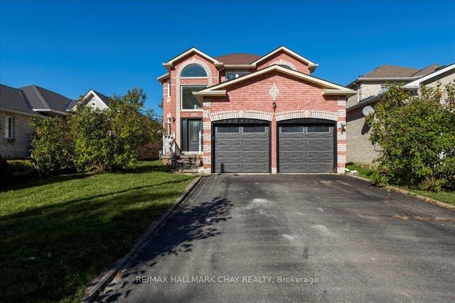 1967 Wilson Street, Innisfil