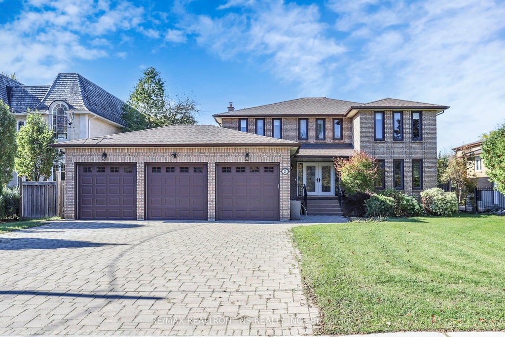 20 Doncrest Road, Richmond Hill