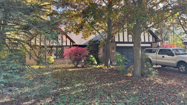 117 Westwood Lane, Richmond Hill