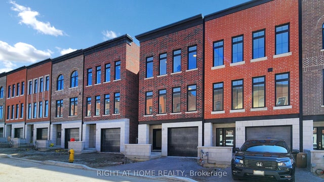 21 Chestnut Court, Aurora