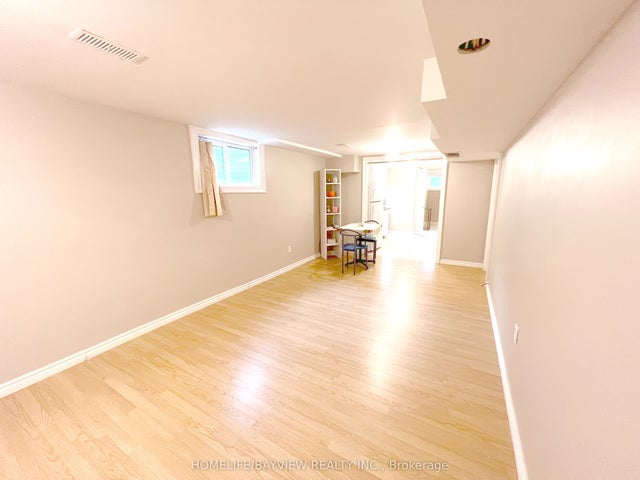 9 Elm Street Lower, Markham