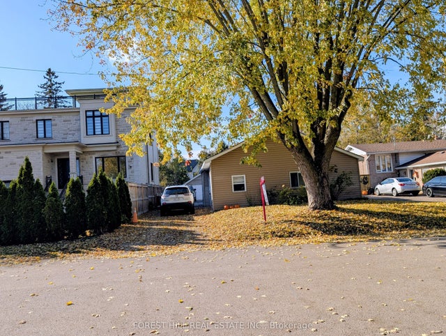 26 River Drive, East Gwillimbury