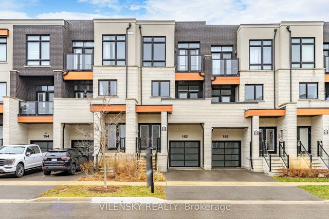 162 Golden Trail, Vaughan