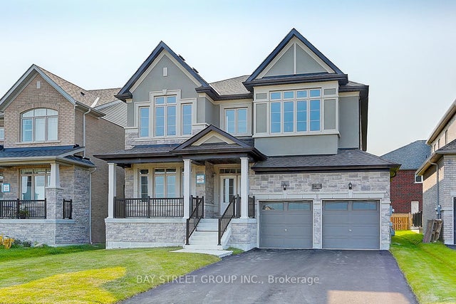 1580 Sharpe Street, Innisfil