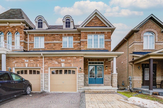13 Turnhouse Crescent, Markham