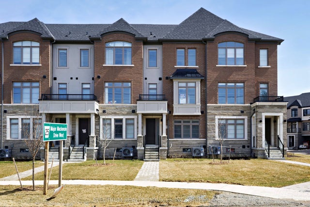 Blk 7-04 -176 De La Roche Drive, Vaughan