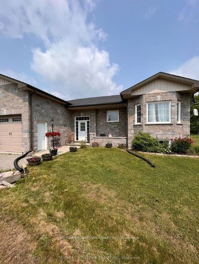 7729 11th Line Basement, Essa