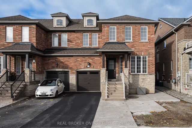 25 Arundel Drive, Vaughan