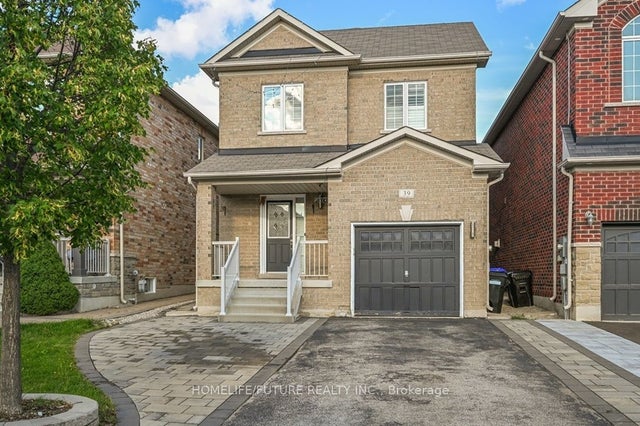 39 Naylor Drive, Bradford West Gwillimbury