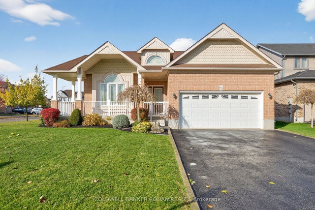 121 Gray Avenue, New Tecumseth