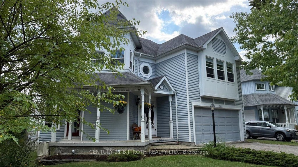 995 Linden Street, Innisfil