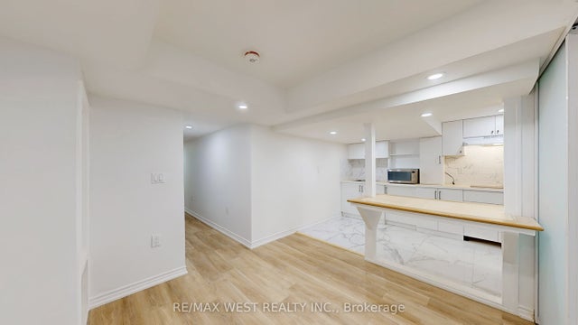 197 Vantage Loop, Newmarket