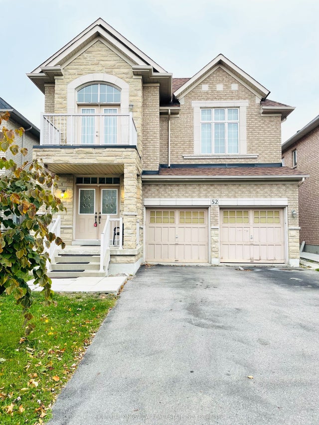 52 Corner Brook Crescent, Vaughan