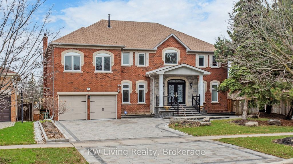 19 Spadina Road, Richmond Hill