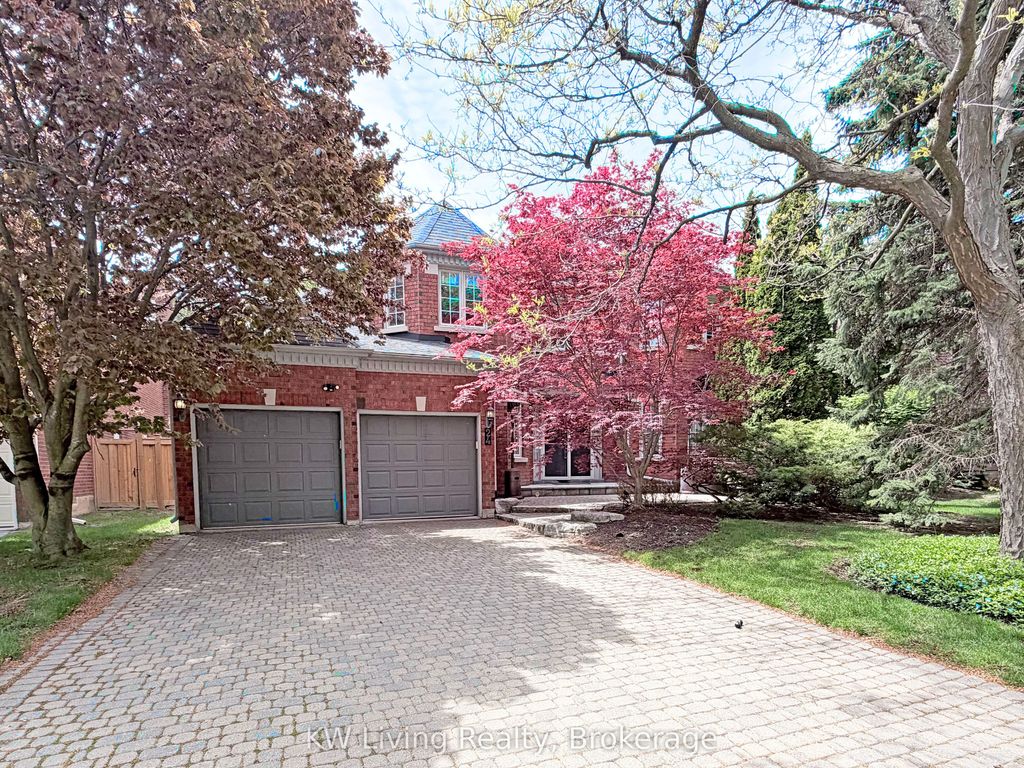 24 Highview Crescent, Richmond Hill