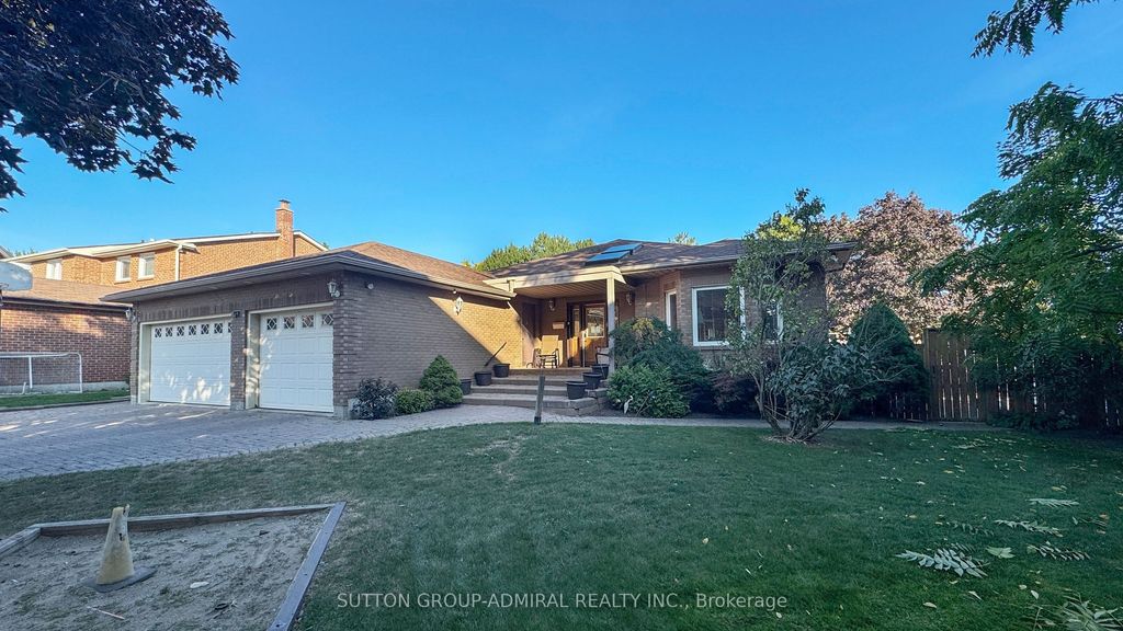 51 Faye Court, Vaughan