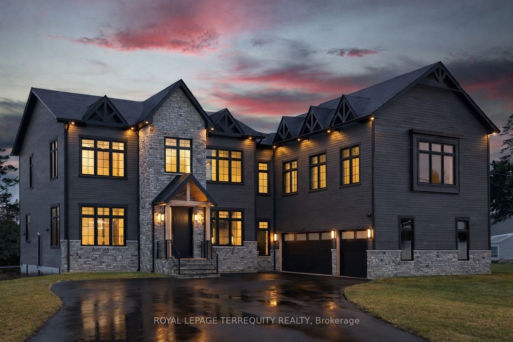17 Connor Drive, Whitchurch-Stouffville