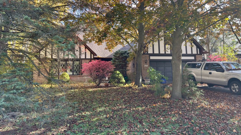 117 Westwood Lane, Richmond Hill