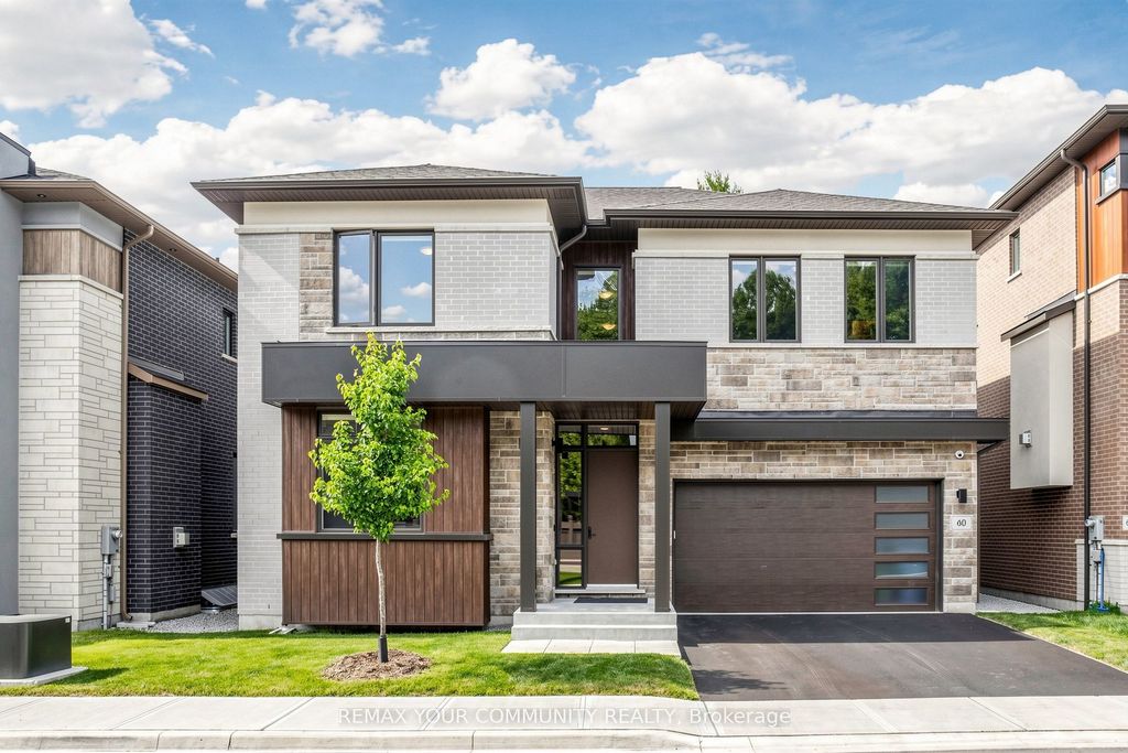 60 Royal Hill Court, Aurora
