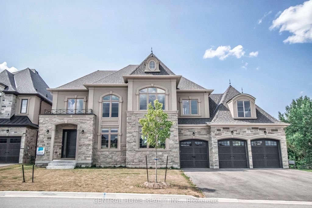 122 Burns Boulevard, King