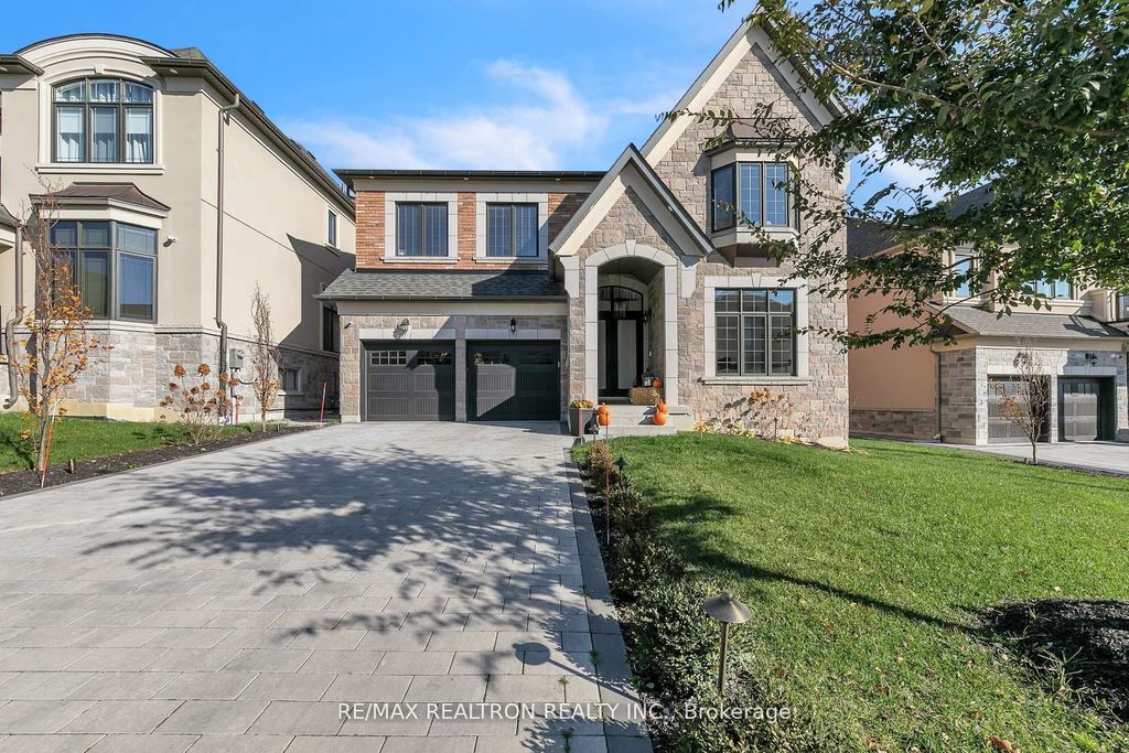 131 Lady Jessica Drive, Vaughan
