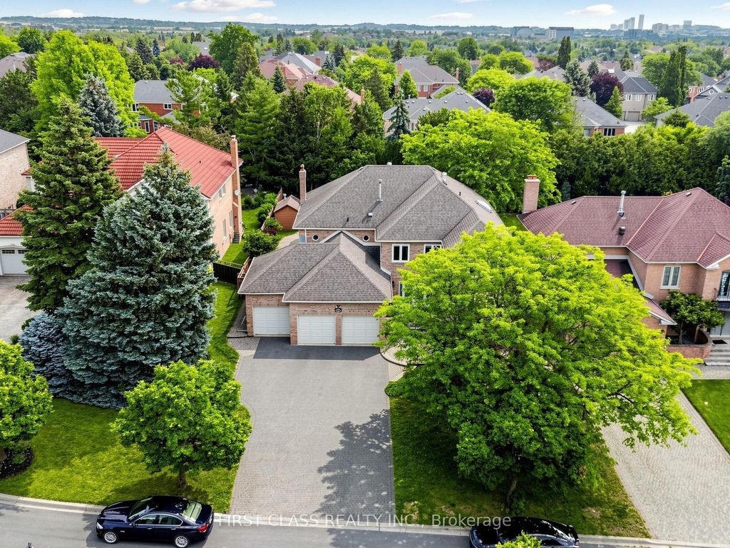 9 Westpoint Court, Richmond Hill