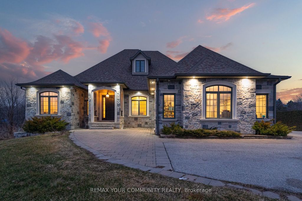 20111 Bathurst Street E, East Gwillimbury