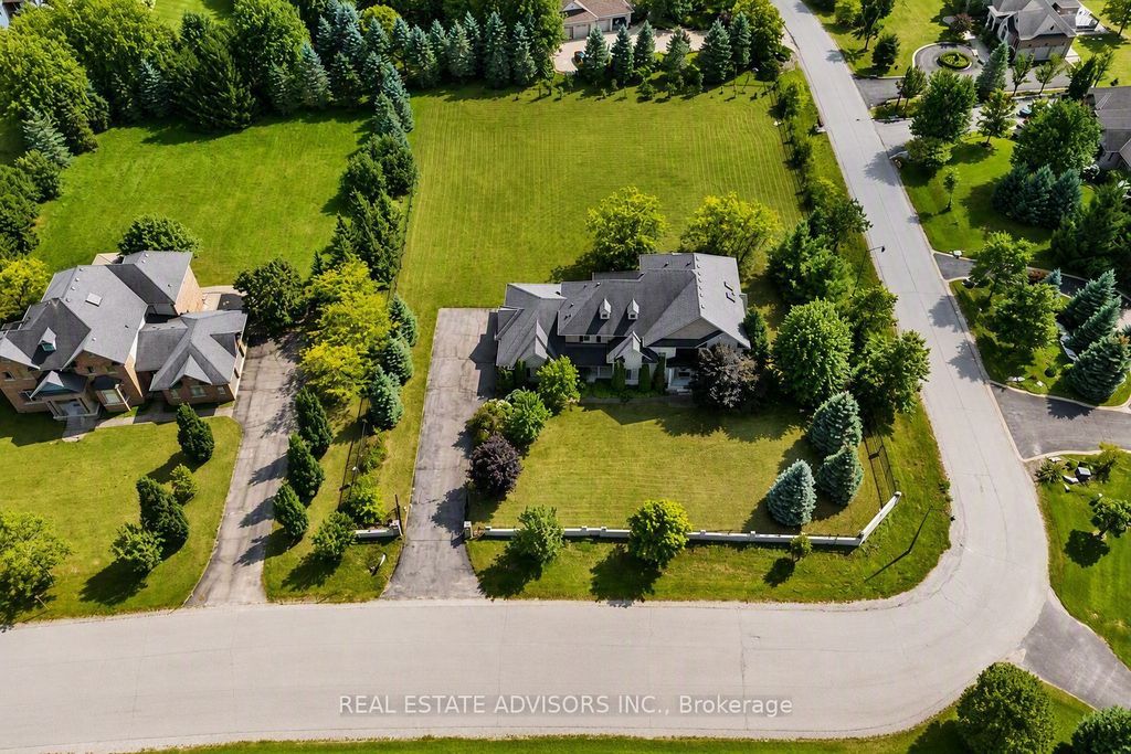 43 Grayfield Drive, Whitchurch-Stouffville
