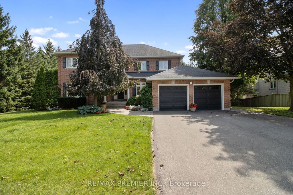 19 Stockdale Crescent, Richmond Hill