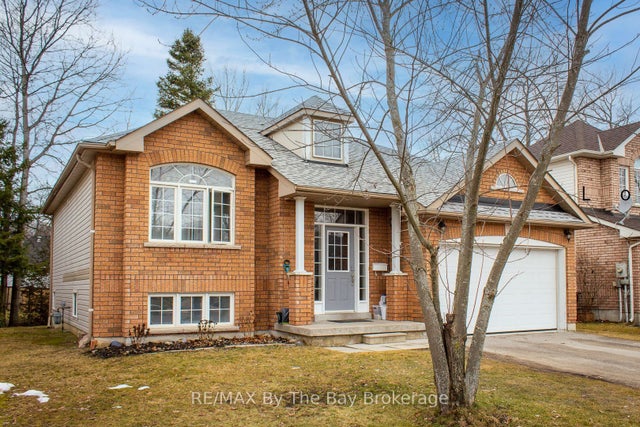 48 Rose Valley Way, Wasaga Beach