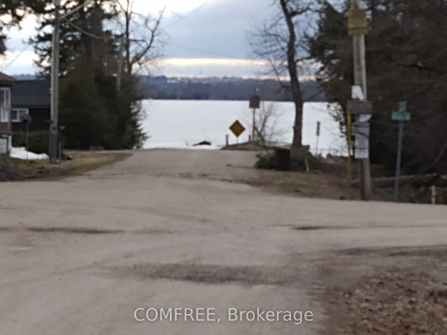 7177 Beach Drive, Ramara