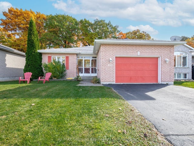 925 Dominion Avenue, Midland
