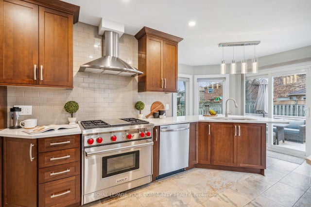 16 Grasett Crescent, Barrie