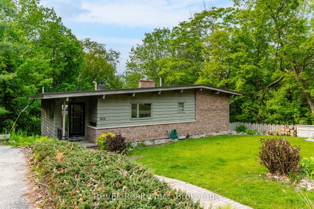 806 Victoria Street, Midland