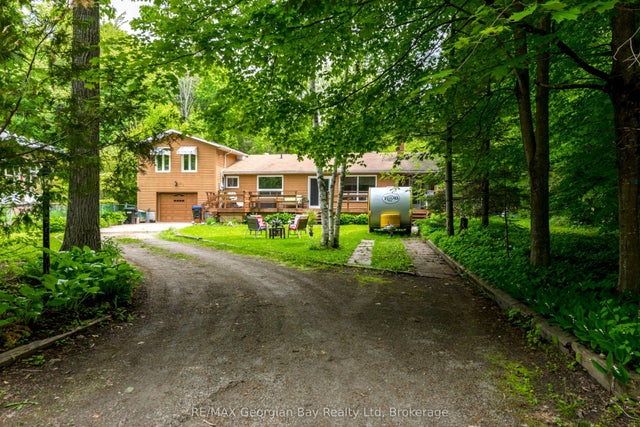 23 Duquette Court, Tiny
